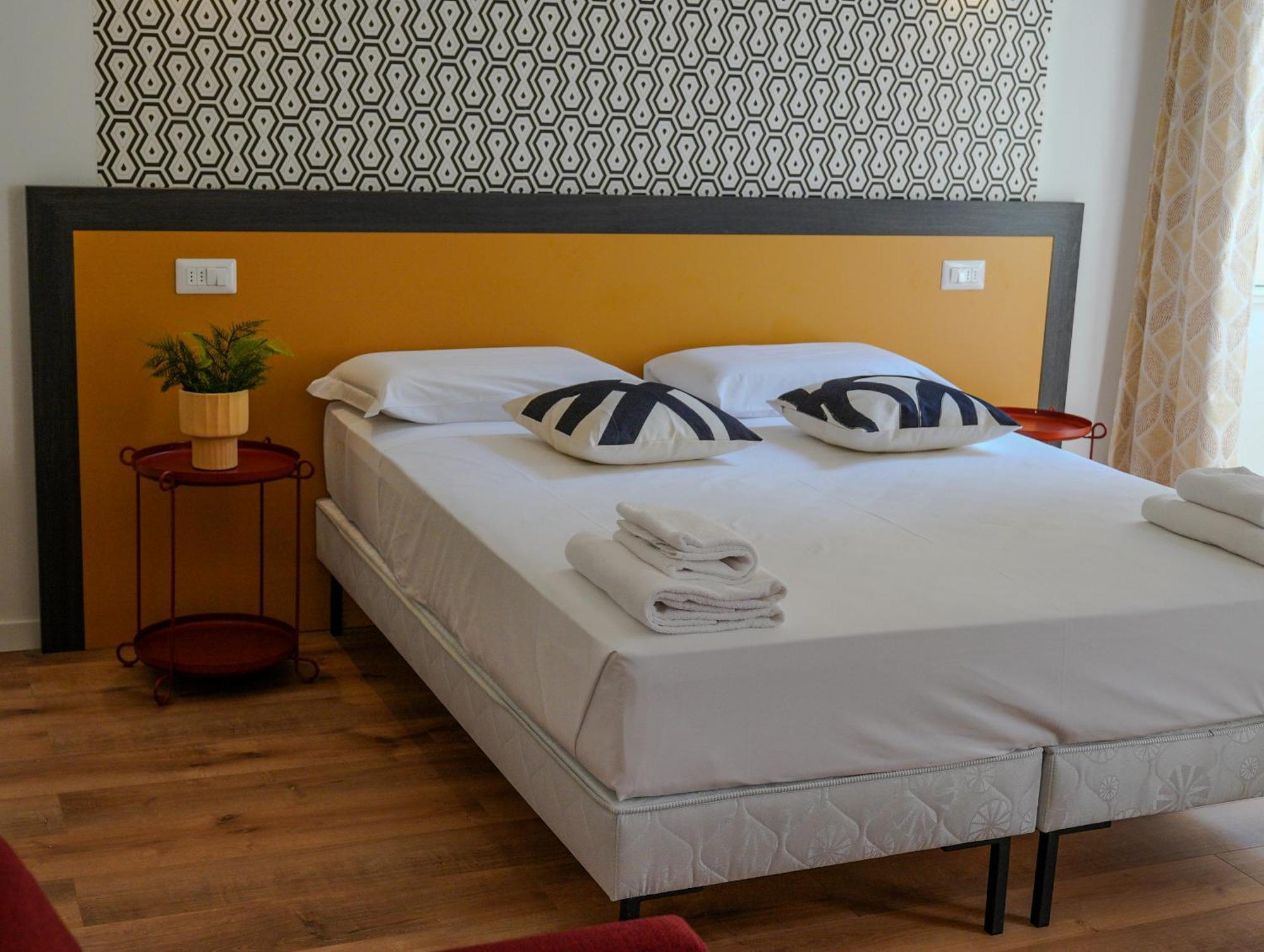 Feel - Mille Suites Bergamo Bagian luar foto